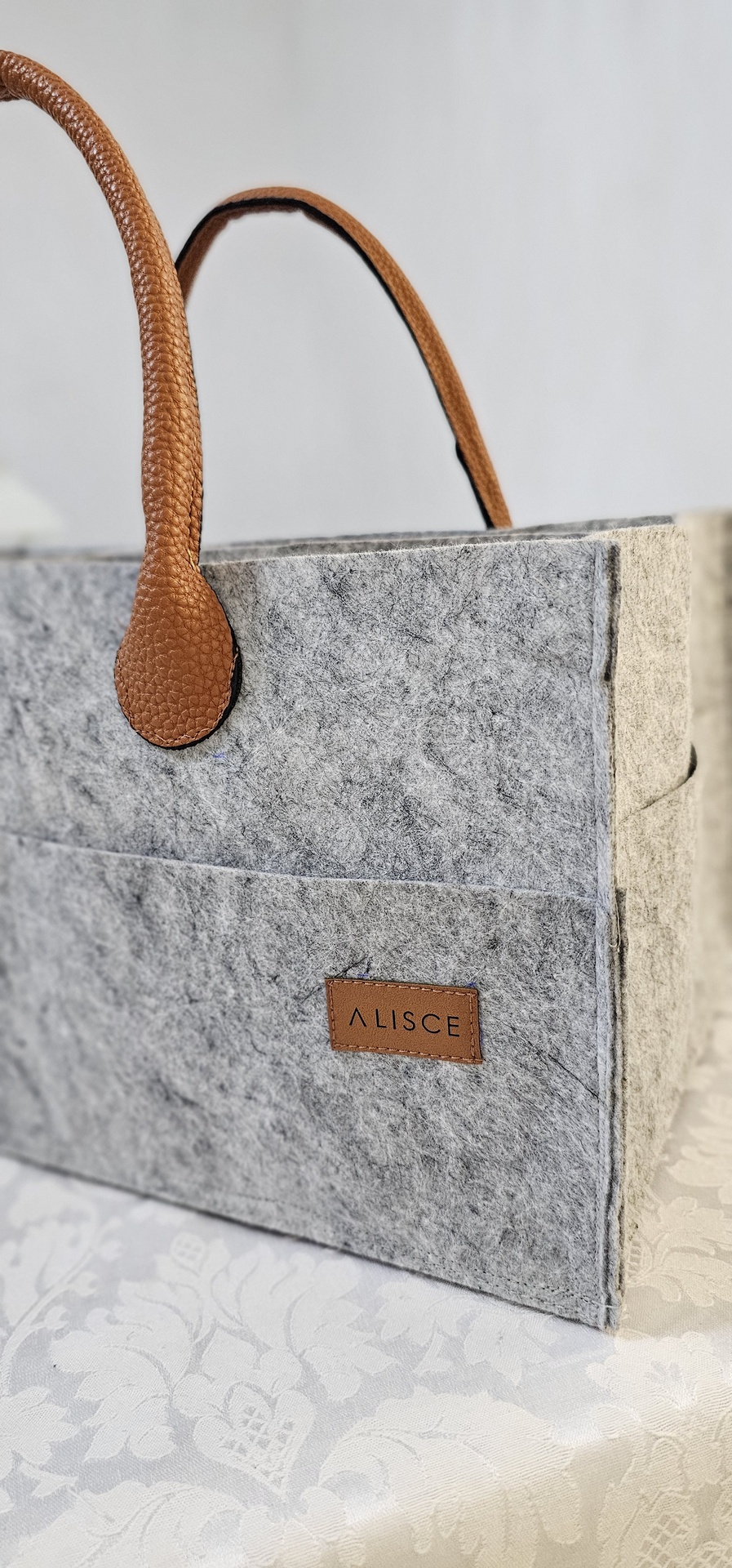 مرتب اغراض البابي